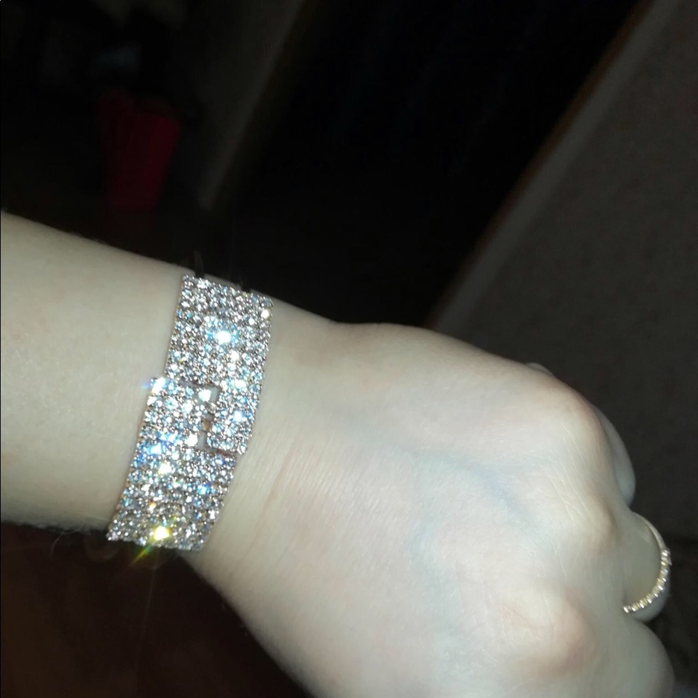 Crystal Rhinestone Charm Style Bangle Bracelet - Picture 3 of 7